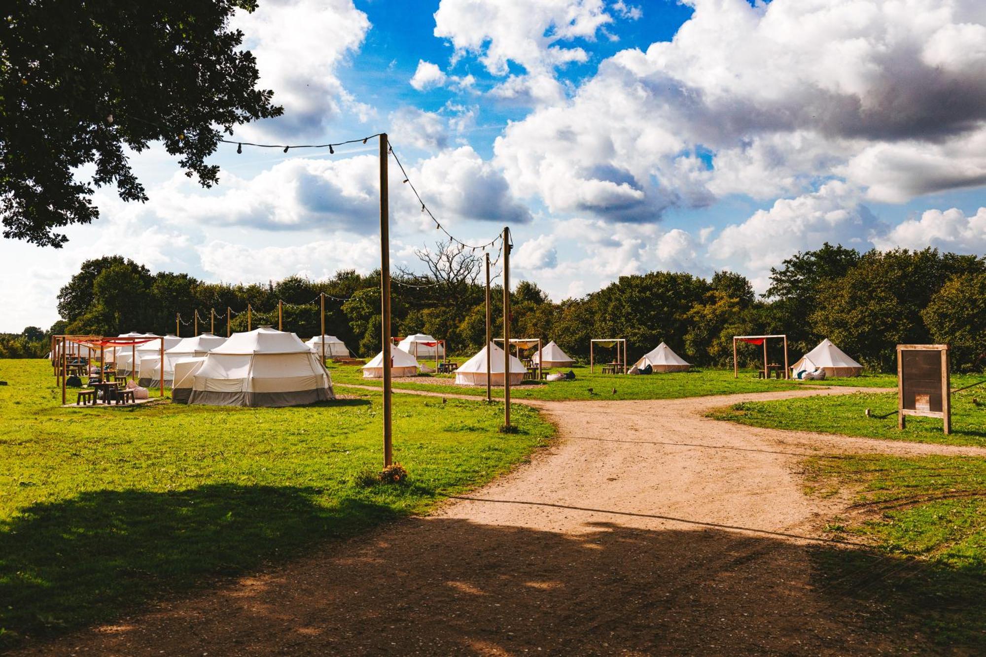Отель Domo Camp - Nature Glamping Hof Viehbrook Rendswuhren Экстерьер фото